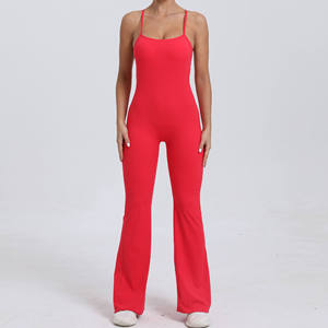 Combinaison de yoga une pièce pour femmes grandes tailles, avec effet froncé aux fesses et pantalon évasé, vêtements de sport personnalisables avec logo - Product Image 6