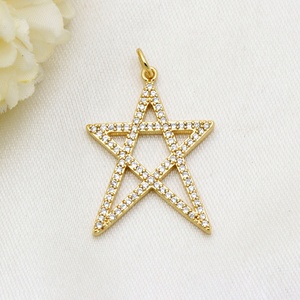 จี้รูปดาวเปิดประดับเพชรคิวบิกเซอร์โคเนียชุบทองคำขาว 925 ขายส่งจาก Memoria Jewels - Product Image 2