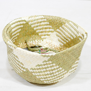 Eco-Friendly Palm Leaf Woven <b>Baskets</b> With Handle, Storage Containers For Home Use & Gift Box - Product Image 4