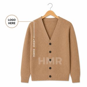 Suéter de Punto Bordado con Colores Personalizados de la Hermandad Femenina HMR, Mangas Largas, Elegante Top con Botones al Frente - Product Image 5