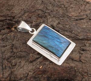 Colgante de Labradorita Natural Chapado en Platino Vintage al por Mayor, Plata de Ley 925, Amuleto de Piedra Preciosa Simple y Minimalista, Precio al por Mayor - Product Image 6