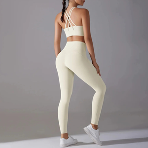 Ensemble de sport 2 pièces sans couture pour femme, couleur ivoire, qualité supérieure, tenue de yoga, vêtements de sport pour femme - Product Image 2