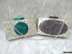 Nuevo Bolso de Mano Artesanal Clásico con Logotipo Personalizado, Efecto Mármol Bohemio de Resina, Elegante, Color Crema, Tela No Tejida - Product Image 6