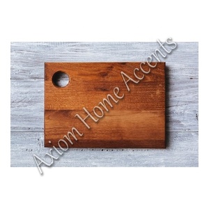 Axiom Home Accents Planche à fromage en résine artisanale avec base en bois durable pour hacher et servir la cuisine - Product Image 4