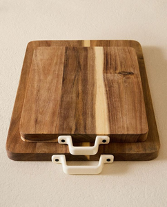 Planche à découper en bois naturel fabriquée en Inde avec rainures pour le jus, durable, écologique, passe au lave-vaisselle, pour la viande, le fromage et les légumes - Product Image 4