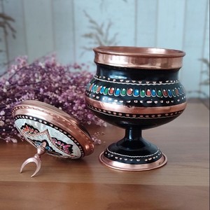 โถทองแดงคุณภาพสูงลายมีนาคารีพร้อมฝาปิด  ภาชนะเก็บของตกแต่งบ้านสุดหรู  งานฝีมือลายดอกไม้ - Product Image 3