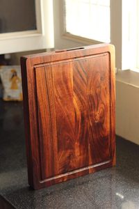 Planche à découper en bois d'acacia de qualité supérieure avec rainure pour les jus, planche à découper en bois, plateau de service pour cuisine - Product Image 2
