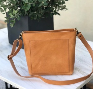 Sac fourre-tout en cuir véritable pour femmes, sac à main à bandoulière, grande capacité, mode décontractée, sac de voyage et de shopping, qualité supérieure LWTB-0101 - Product Image 1