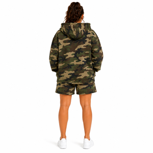 Conjunto de 2 piezas de pantalones cortos con estampado de camuflaje para mujer, sudadera con capucha de forro polar, holgada, antiarrugas, informal, con bolsillos hasta la rodilla - Product Image 5
