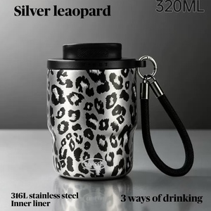 Vaso Térmico Moderno con Estampado de Leopardo, 320 ml, Revestimiento Interior de Acero Inoxidable 316, Ideal para Cualquier Uso - Product Image 5