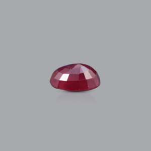 3.75 Carat Natural Emerald Cut Ruby Loose Gemstone 8x10mm for Fine Jewelry - Product Image 3