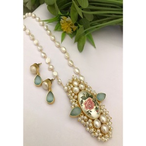 Hermoso Juego de Collar y Aretes de Perlas Redondas Blancas Naturales de Grado AA de la Mejor Calidad, Estilo Antiguo, para Fiestas, para Mujer - Product Image 1