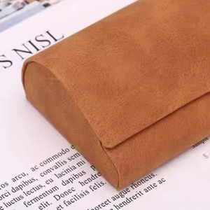 Estuche para Gafas con Tapa Abatible, Material Resistente y Simple, con Logotipo Personalizado - Product Image 6