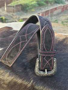 Ceinture western en cuir suédé, fabriquée à la main, en cuir véritable à 100 %, avec une finition haut de gamme. - Product Image 2