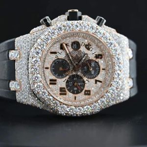 Splendide montre pour homme avec diamants, 28 mm, analogique, chronographe, quartz, bracelet en argent, cristal saphir, mouvement ETA - Product Image 1