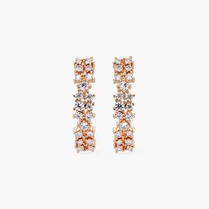 Boucles d'oreilles créoles en or 14 carats avec diamants de laboratoire ronds de 0,75 carat, bijoux élégants et minimalistes, cadeau pour femme - Product Image 4