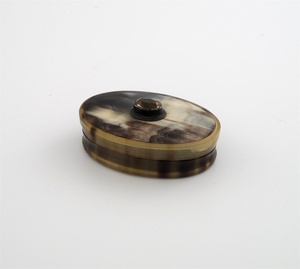 Rectangular Buffalo Horn Jewelry Box Magnetic Snap Hinged Modern Gift <b>Storage</b> <b>Container</b> - Product Image 5