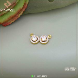 Dainty Minimalist Collier à pendentif fin en or 22K avec breloque initiale Bijoux de style superposé pour femmes - Product Image 2