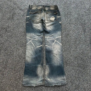 Jean en denim tissé uni coupe droite ample taille mi-haute déchiré à l'avant avec logo en coton style streetwear Y2K Printemps - Product Image 4