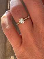 Bague de promesse solitaire en or massif 14 carats avec diamant de laboratoire taille brillant, sertie demi-pavé à griffes, 0,60 ct, certifiée IGI, plaquée rhodium