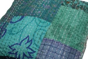 Funda de cojín Kantha de retazos Sari de seda funda de cojín Kantha decorativa de almohada Bohemia - Product Image 2