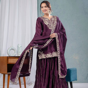 Conjunto Sharara Festivo de Lujo con Bordado de Lentejuelas - Product Image 1