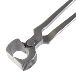 Outil de fermeur essentiel pour tous les types de chevaux : Extracteur de fer à cheval robuste et réutilisable en acier inoxydable, instrument vétérinaire pour le soin des sabots - Product Image 4