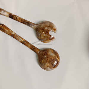 Servidor de ensalada de resina de mano personalizado de alta calidad Cuenco de servicio de diseño de estilo moderno único con embalaje de cartón - Product Image 1