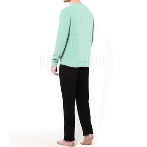 Nuevo Conjunto Deportivo para Hombre en Color Personalizado, Material Duradero, Súper Calidad - Product Image 4