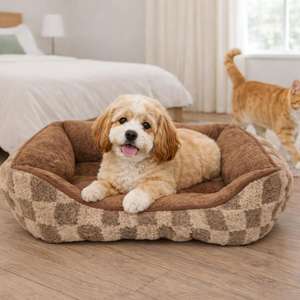 Coussin chaud pour chien avec motif à carreaux gris et marron, disponible en 3 tailles pour animaux de compagnie - Product Image 1