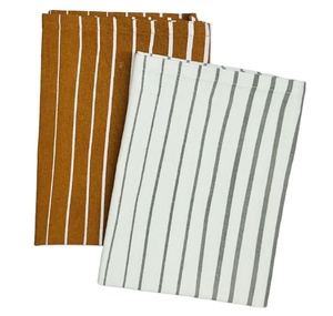 Chiffons de cuisine rayés imprimés 100% coton premium blanc/rouge rouille au meilleur prix, fabriqués en Inde. - Product Image 1
