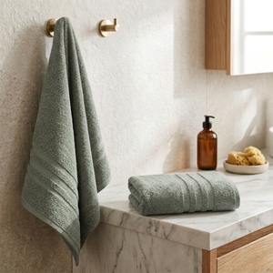 Toalla de Baño Verde Salvia Zero Twist de Algodón Suave con Diseño de Tres Rayas para Hogar, Spa, Hotel, Regalo, Boutique, Baño y Uso Diario - Product Image 4