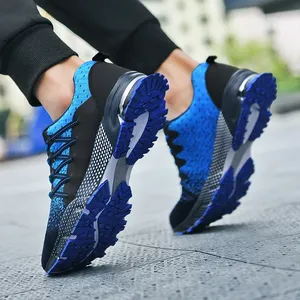 Zapatillas deportivas de suela gruesa 2025 para jóvenes, transpirables de malla, tendencia primavera-verano, estilo coreano, grandes, en blanco y negro, para caminar. - Product Image 4