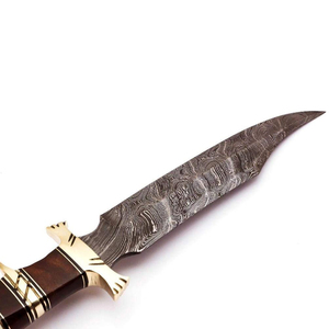 Cuchillo de Caza Personalizado de Acero de Damasco, Hoja Fija de Espiga Completa con Funda de Cuero para Uso en Campismo y Supervivencia al Aire Libre - Product Image 1