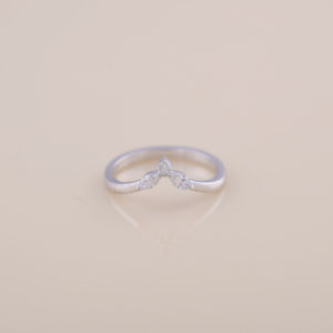 IGI Certified Marquise Diamond V-Shaped Contour <b>Ring</b> in 18K White / Rose & Yellow Gold - Product Image 1