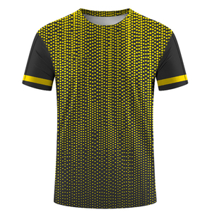 Camiseta de sublimación premium para hombre, 100% algodón, transpirable, de secado rápido, ropa deportiva, camiseta con estampado gráfico degradado personalizado - Product Image 3