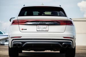 Voiture d'occasion fiable <span class=keywords><strong>Audi</strong></span> <span class=keywords><strong>SQ8</strong></span> Premium Plus 2021, 500 ch, V8 biturbo, transmission intégrale - Product Image 4