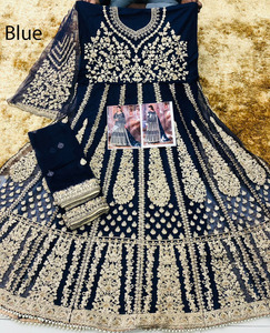 Mode indienne tendance pour femmes, robe Anarkali longue en tissu résille lourd avec broderies, robe de soirée avec dupatta, tenue de mariage - Product Image 4