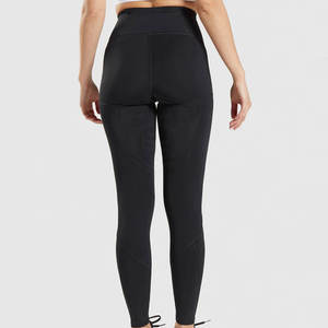 Leggings de yoga para mujer con cintura elástica, último estilo, en venta en línea al por mayor, precio razonable, hechos en Pakistán. - Product Image 2