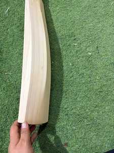ไม้คริกเก็ต PLAYERS EDITION ENGLISH WILLOW รุ่น Comfort Wood สำหรับคนถนัดซ้าย น้ำหนักเบา ผลิตในปากีสถาน - Product Image 4
