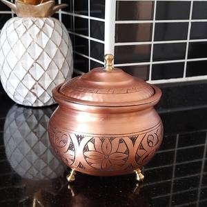 Pot à sucre artisanal haut de gamme avec finition cuivrée et motifs floraux, pot à bonbons vintage sur piédestal, rangement de cuisine, présentoir de restaurant - Product Image 1