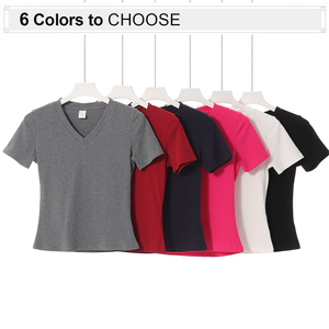 Camiseta de punto con cuello en V para mujer, manga corta, color sólido, ajuste informal regular, para todas las estaciones, disponible en 6 colores - Product Image 1