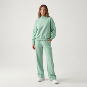 Conjunto de Dos Piezas de Sudadera con Cuello Alto para Mujer, Color Personalizado, Sudadera Holgada y Pantalones Anchos, Marca Privada, Proveedor OEM, Fábrica - Product Image 1