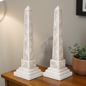 Vente en gros d'obelisques en pierre de nacre écologiques, paire de décorations en pierre de cristal modernes faites à la main pour la décoration de maison de luxe - Product Image 2