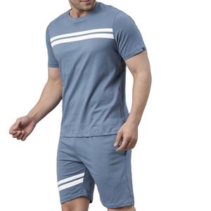 Conjunto de pantalones cortos de verano para hombre con color contrastante, chándal con logotipo reflectante personalizado, Conjunto de camiseta y pantalones cortos para hombre con ropa normal para hombre - Product Image 2