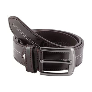 Ceinture en cuir tendance avec une finition soignée et une sangle réglable pour des looks décontractés et formels - Product Image 4
