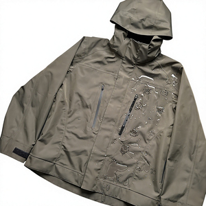 Chaqueta Impermeable con Capucha para Hombre, Color Verde Oliva, Recubrimiento de PU, Cierre de Cremallera, Estilo Casual para Otoño, Corte Regular, Cuello Alto - Product Image 2