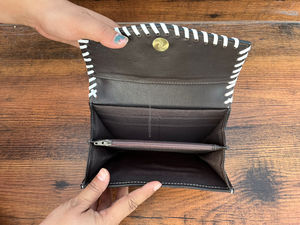 Cartera de mano de girasol de estilo occidental para mujer, billetera de cuero de piel con estampado de animales, diseño único por damas - Product Image 6