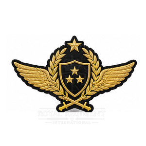 Badges de poitrine avec motifs personnalisés, détails soignés et matériau résistant pour vestes, vêtements, sacs et accessoires de mode - Product Image 6