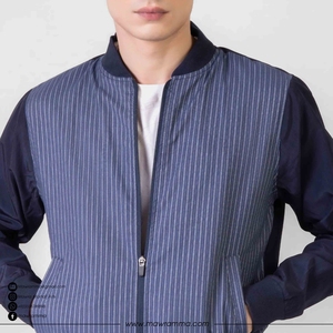 เสื้อแจ็คเก็ตบอมเบอร์ลายทางสำหรับผู้ชาย แบบซิป คอตั้ง สวมใส่สบายๆ ในฤดูใบไม้ร่วง ทรงปกติ ผลิตจากผ้าโพลีเอสเตอร์ผสมฝ้าย เหมาะสำหรับทุกเพศ - Product Image 5